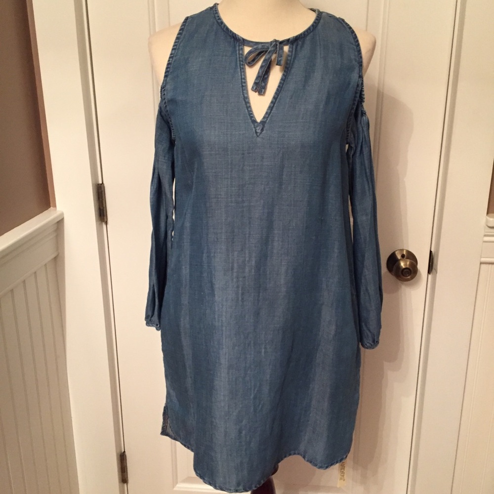 BLANK NYC NEW DRESS MINI BLUE COLD SHOULDER Size S
